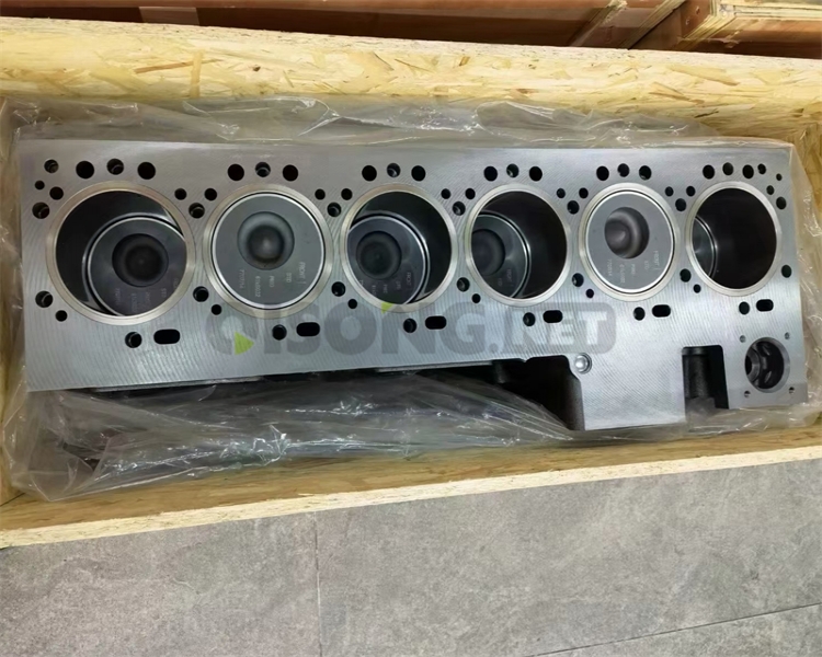 小松SAA6114E-2发动机缸体6741-21-1190/小松PC360-7/300-7挖掘机中缸体总成