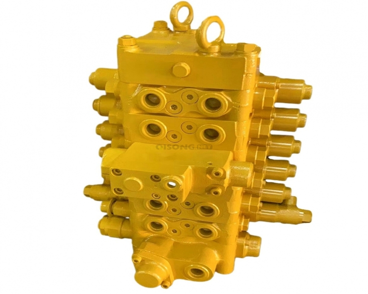 PC120-6 Excavator Main Valve 709-70-74600 723-57-11303 120-6 100-6E Hydraulic Control Main Valve 723-51-01301 For Komatsu