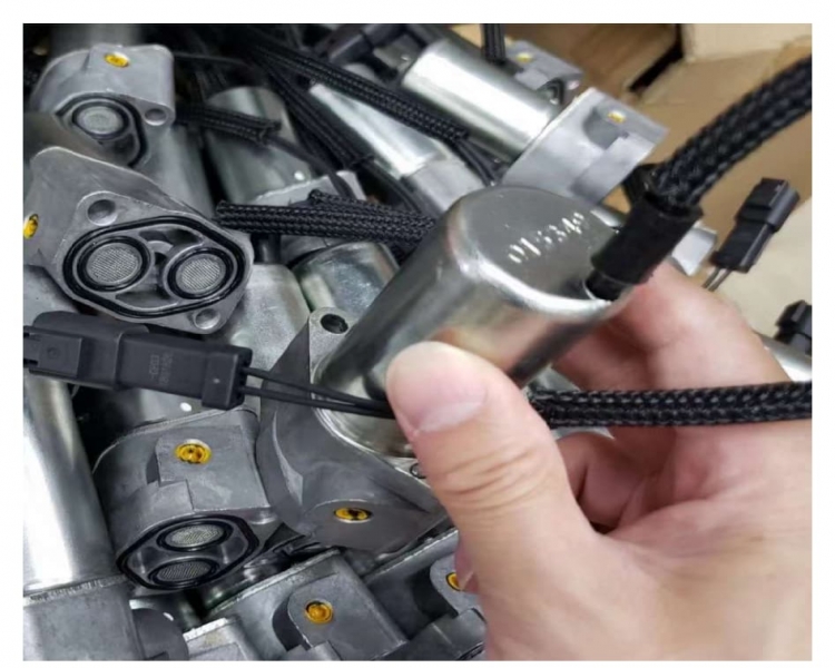 原装PC130-7/110-7液压泵电磁阀702-21-07311 适配Komatsu/小松电磁阀