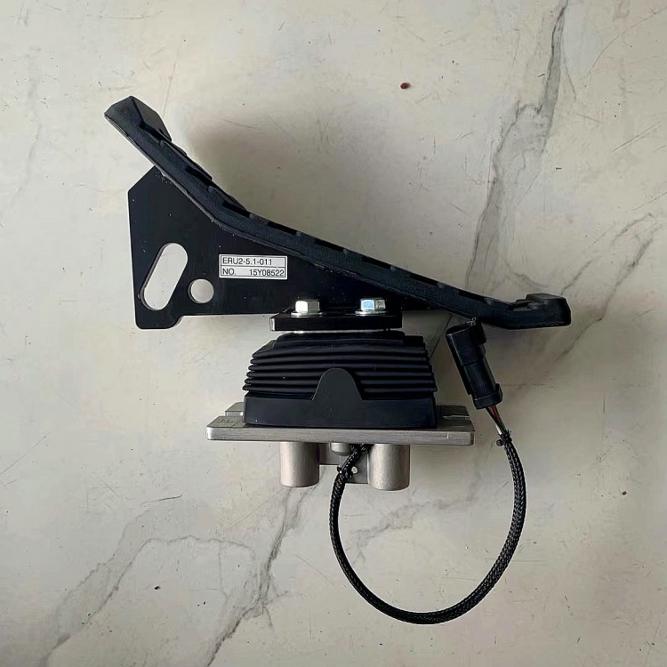 490-1013 New 330GC Excavator Electric control pedal assembly 336GC Crushing hammer Control GP-Pedal 4901013 For CATERPILLAR